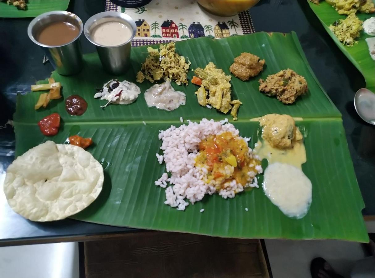 Anandam Stays - Premium 3Bhk Plush Homestay, Vaikom Near Kumarakom Екстериор снимка