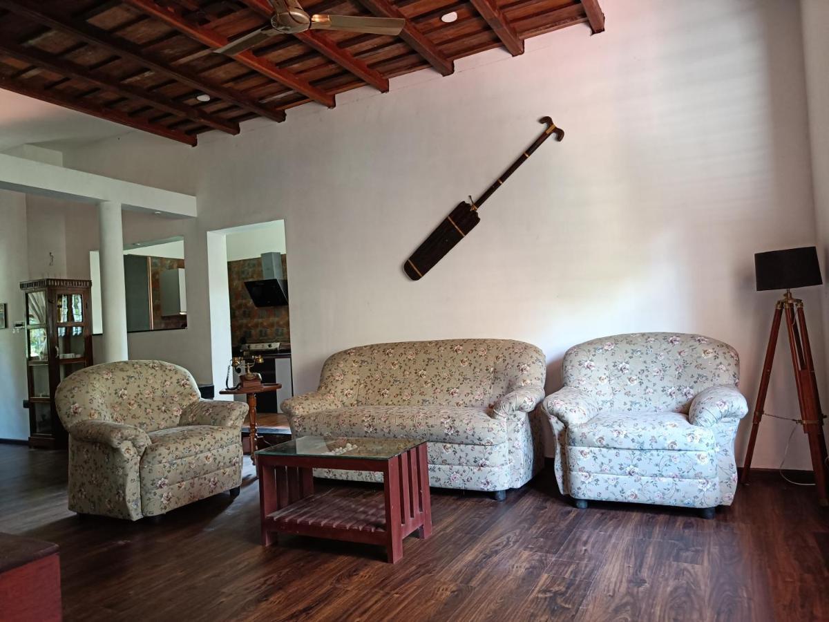 Anandam Stays - Premium 3Bhk Plush Homestay, Vaikom Near Kumarakom Екстериор снимка