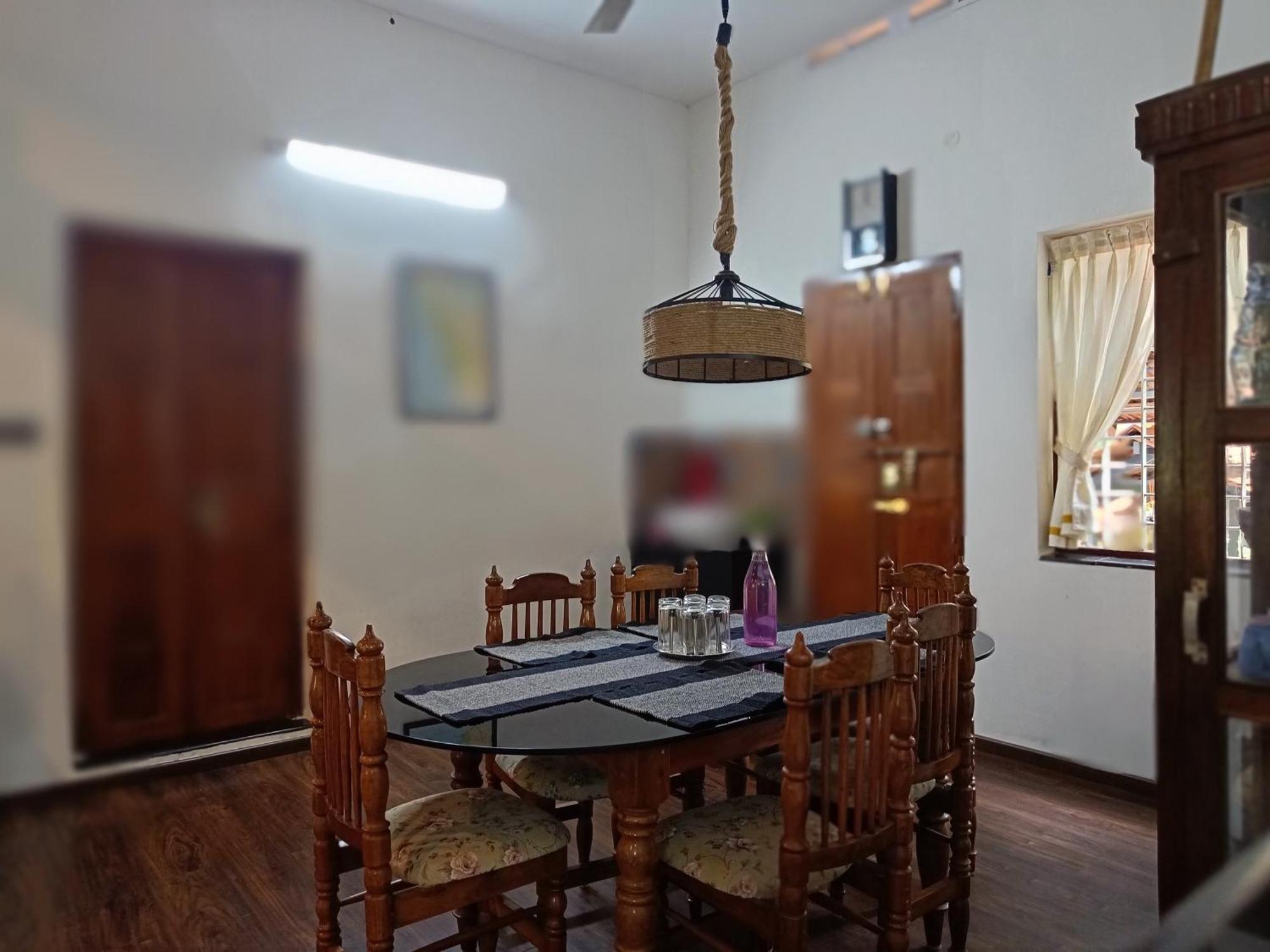 Anandam Stays - Premium 3Bhk Plush Homestay, Vaikom Near Kumarakom Екстериор снимка